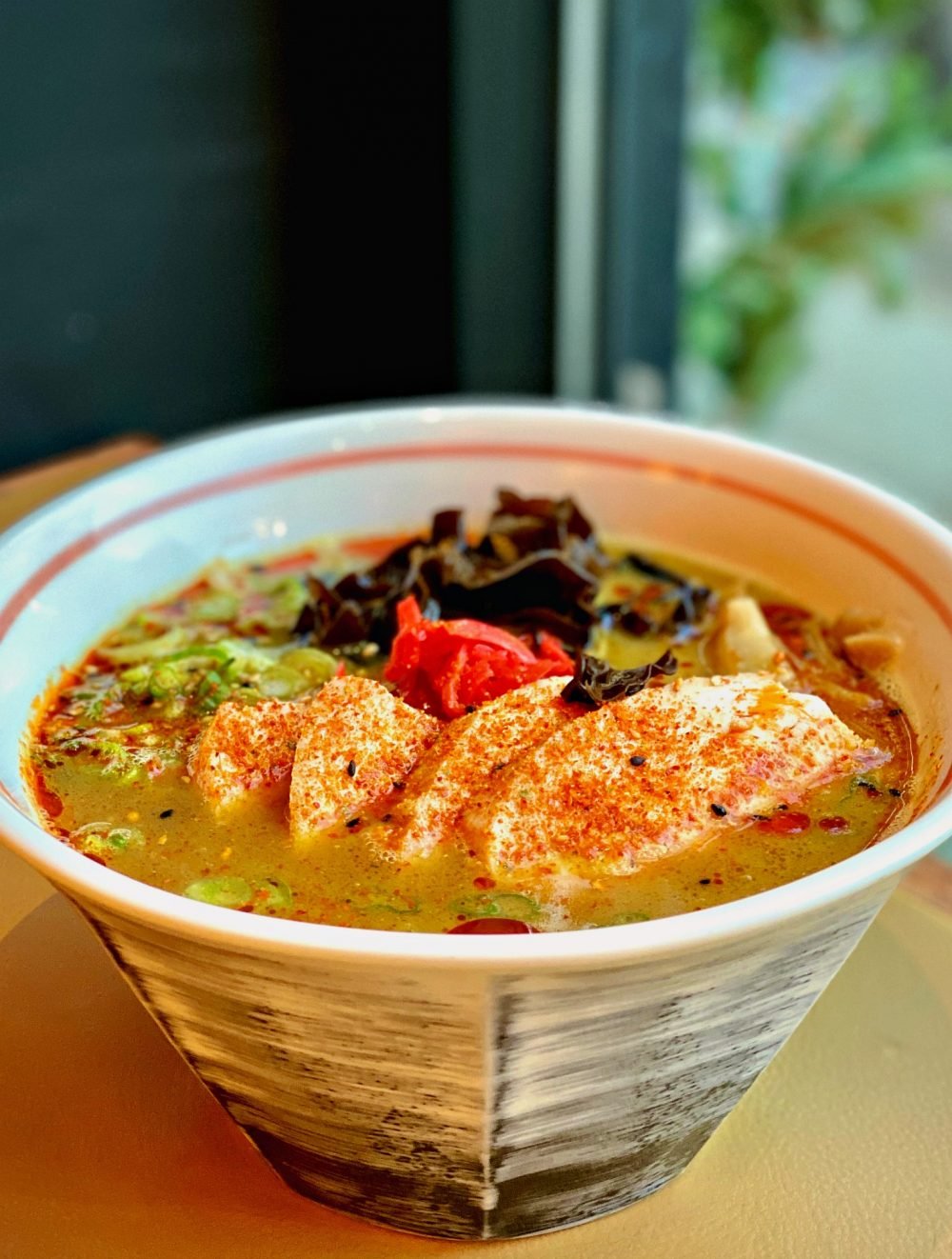 đá gà lông cựa sắt
